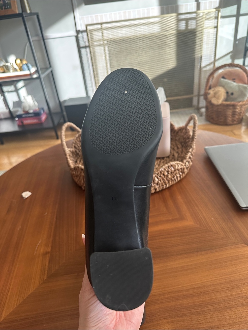 Tory Burch Black Leather Block Heels with Gold Logo - Picture 5 of 7